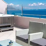 Apartman View